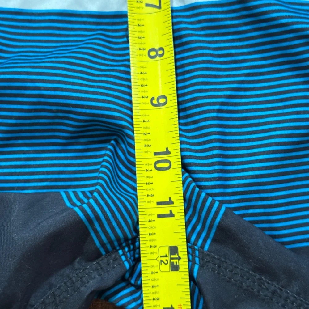 Hurley Board Shorts Men's 30 Blue Colorblock Striped Swim Trunks Surf Skate